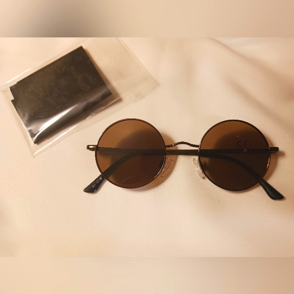 FINAL SALE! Joopin Brown Hippie Circle Sunglasses - Picture 2 of 5